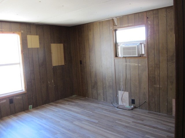 Building Photo - 1306 Avenue E