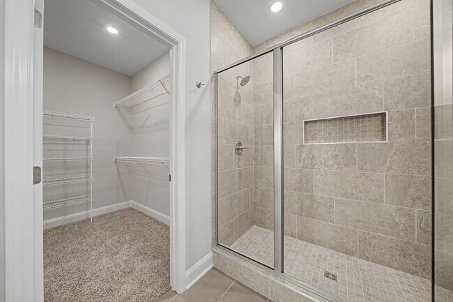 Building Photo - 366 Galway Dr