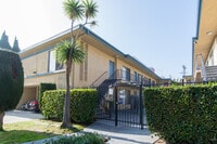 Building Photo - 3439 Vinton Ave