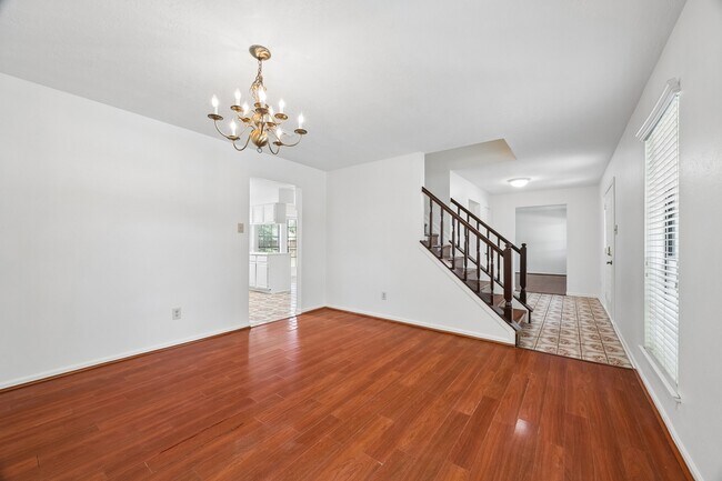 Building Photo - 15251 Kelbrook Dr