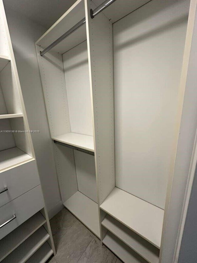 Building Photo - 488 NE 18th St