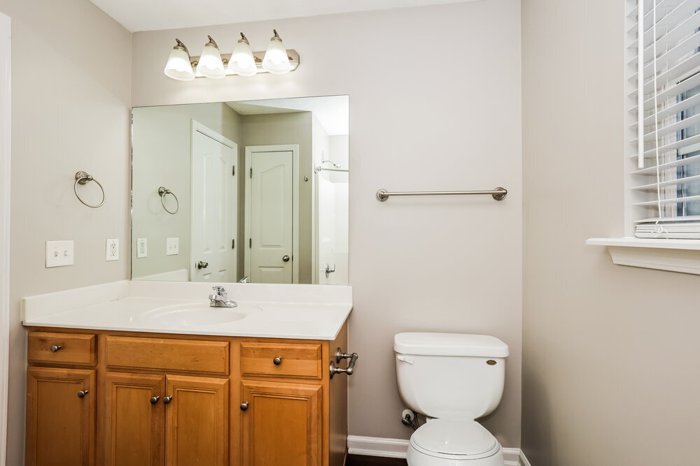 Building Photo - 8009 Maggie Ct