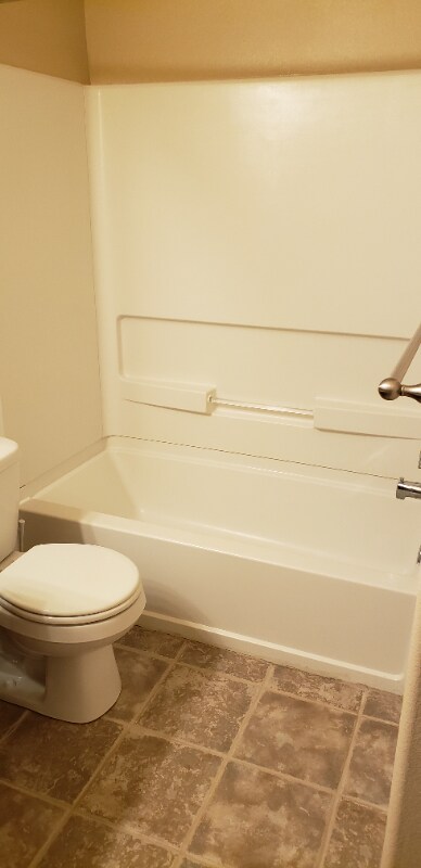 Building Photo - 10997 Maple Forest Way