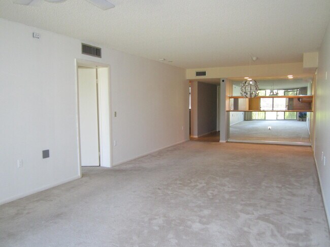 Building Photo - 2791 Village Blvd