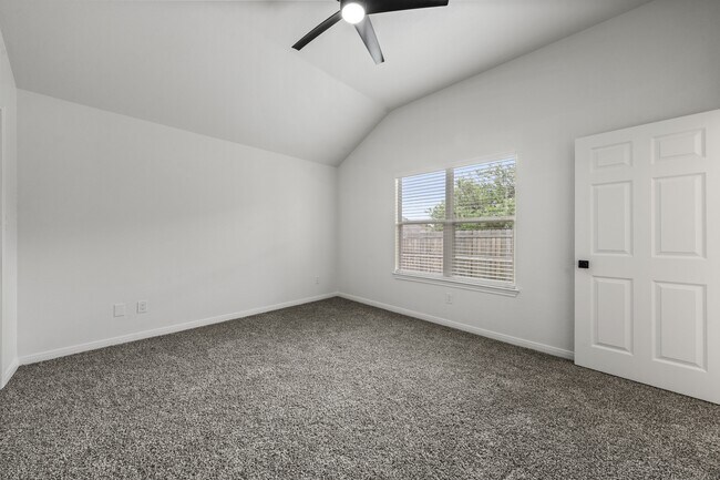 Building Photo - 10234 Condor Loop