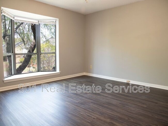 Building Photo - 3741 Charleston Square