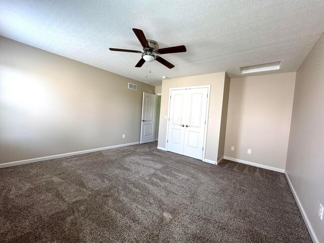 Building Photo - 1166 Lenox Ct