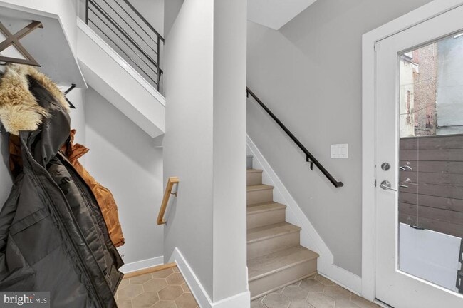 Building Photo - 151 N 2nd St