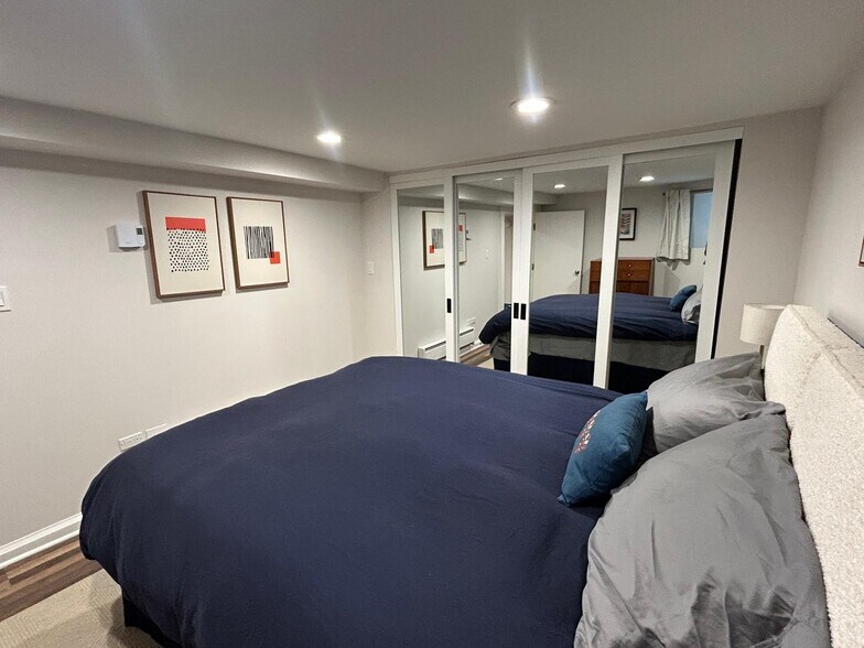 Building Photo - 2227 N Bissell St