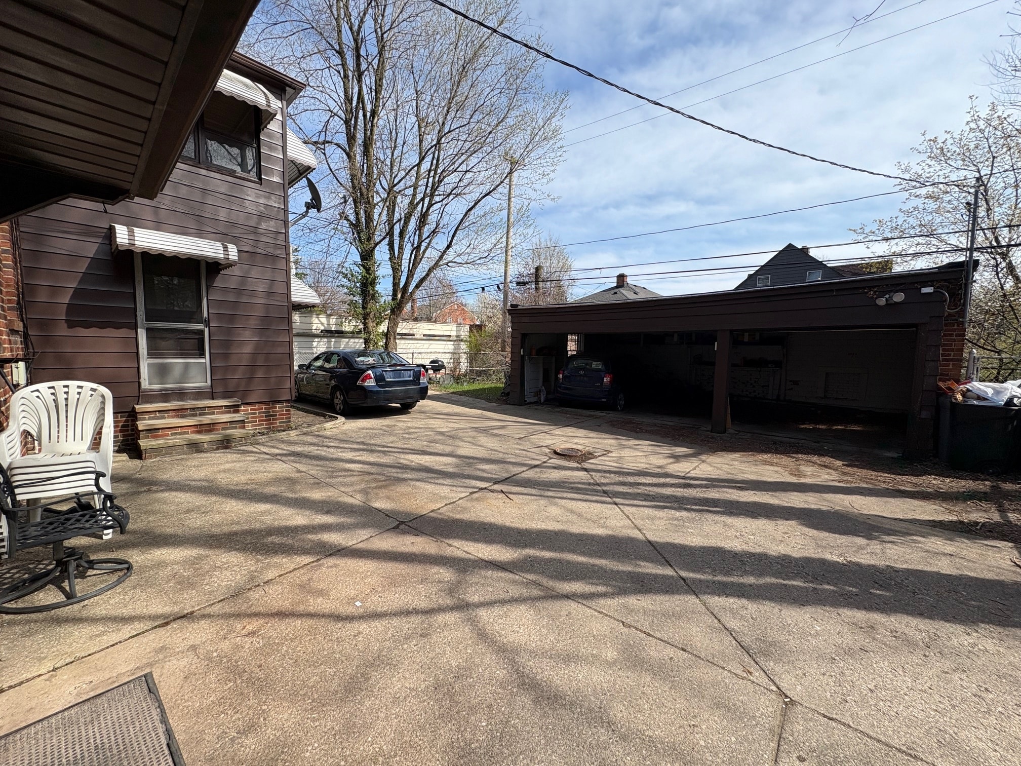 Garage - 17800 Winslow Rd