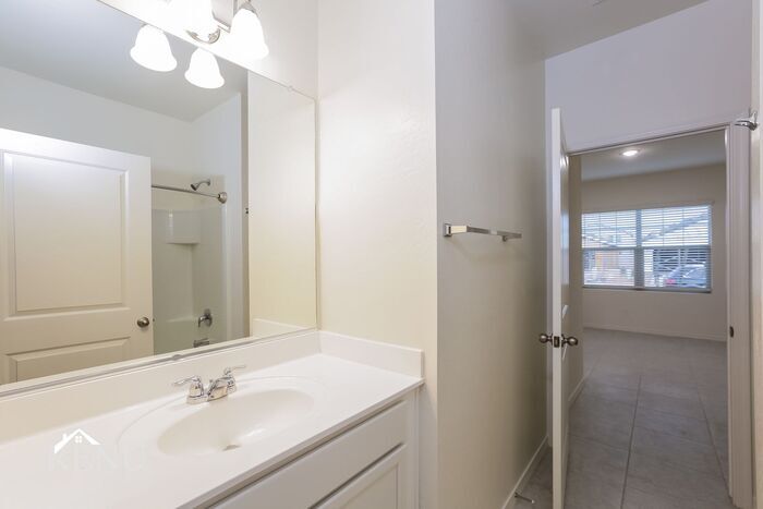 Building Photo - 35285 W San Capistrano Ave