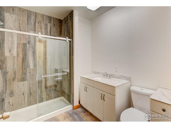 Building Photo - 6820 Willow Vista Ct
