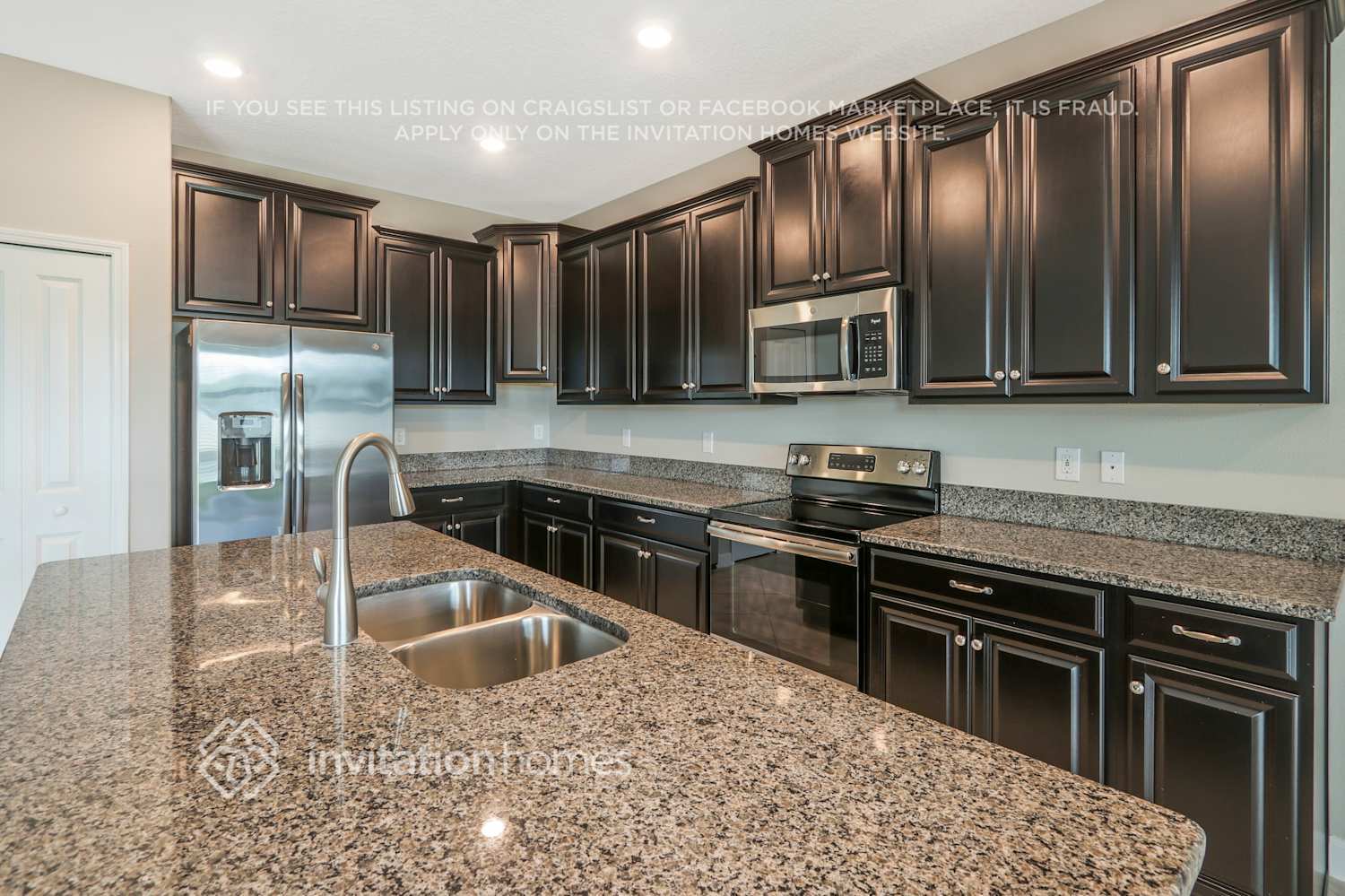 Building Photo - 11445 Chilly Water Ct