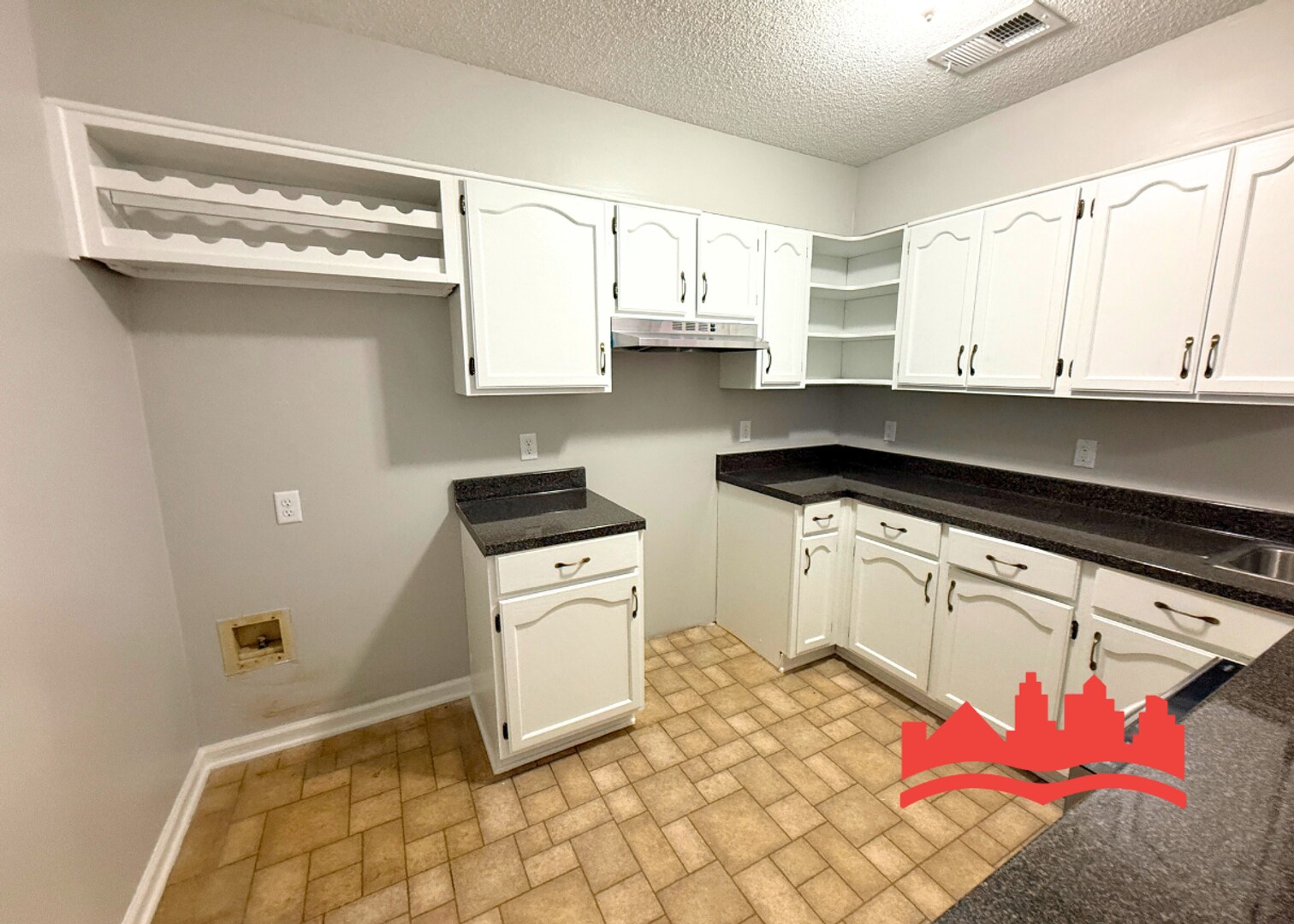 Building Photo - 1681 Smokehouse Dr