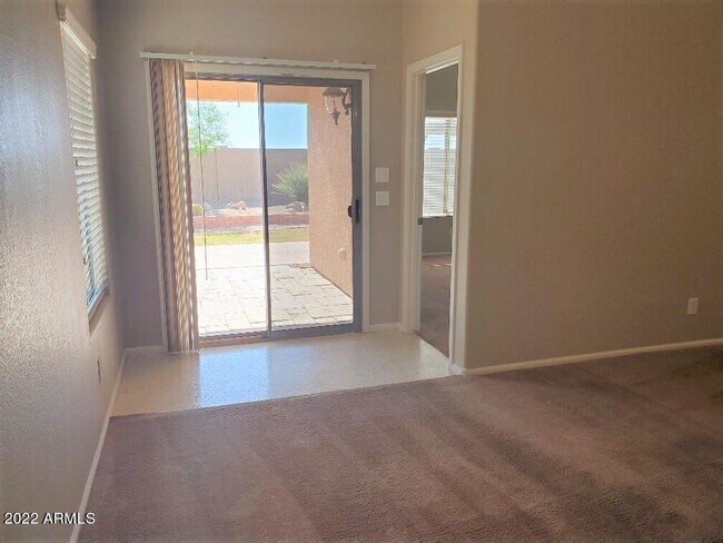 Building Photo - 29445 N Pyrite Ln