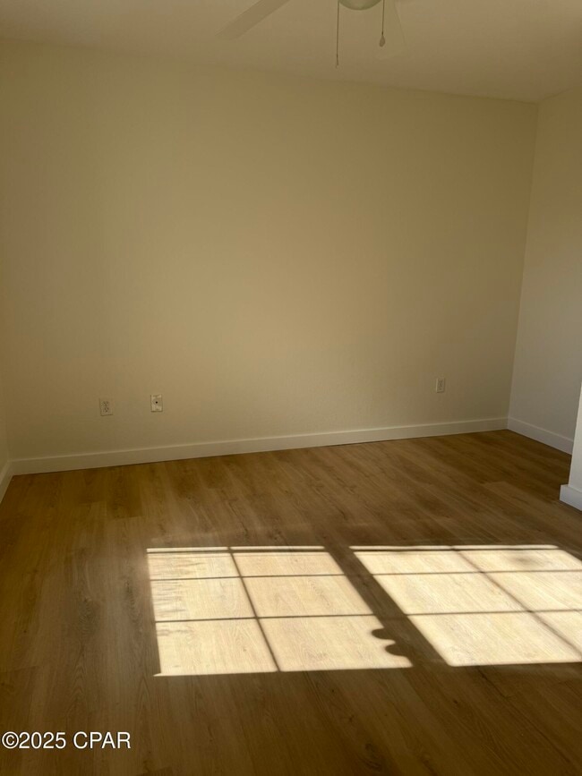 Building Photo - 1001 Lighthouse Rd