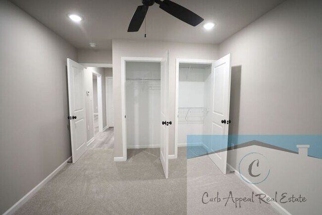 Building Photo - Move in special of $950!! Beautiful new construction 3 bed / 2 bath home in Jonesboro - Brookland...