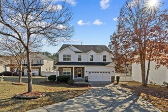 Building Photo - ***Beautiful Knightdale 4/2.5 W/ Private Pool***