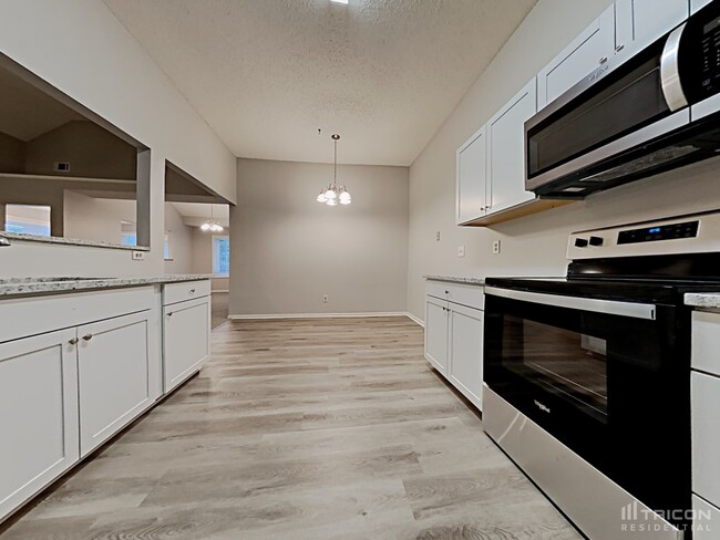 Building Photo - 3282 Newtons Crest Cir