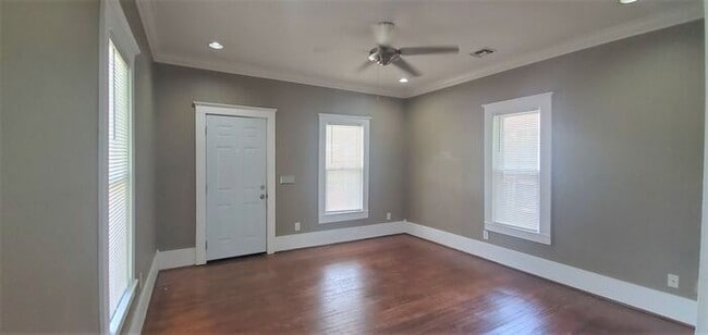 Building Photo - Studio Cottage located in Aurora Addition of NW OKC