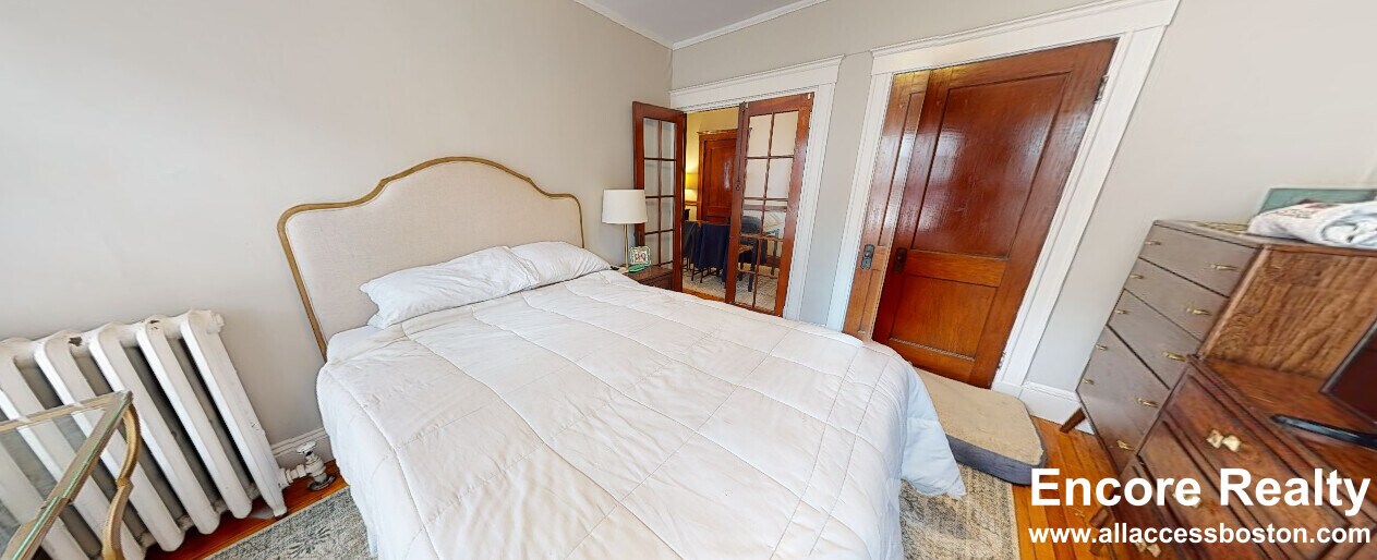 Building Photo - 11 Story St