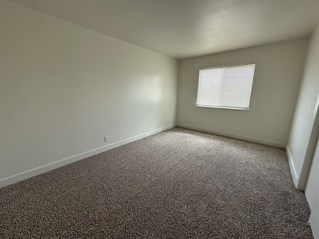 Building Photo - 4080 Locust St