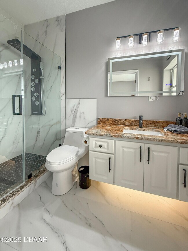 Building Photo - 3548 John Anderson Dr