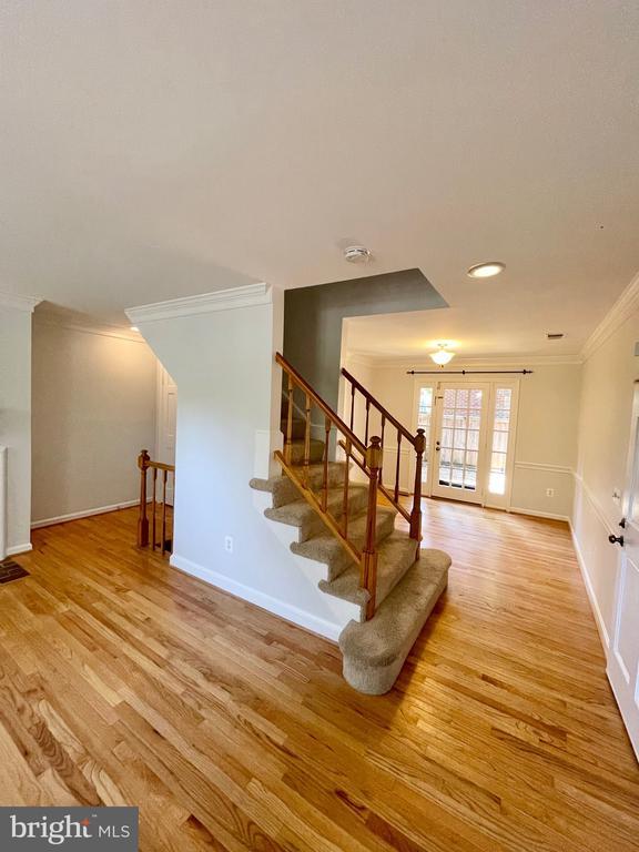 Building Photo - 1208 W Abingdon Dr