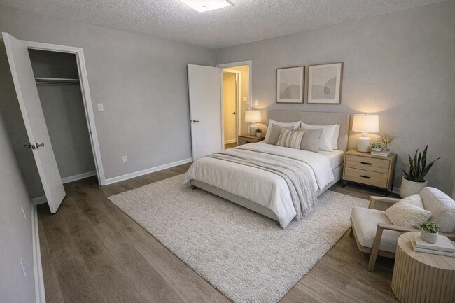 Building Photo - 6398 N Fawn Hollow Cir