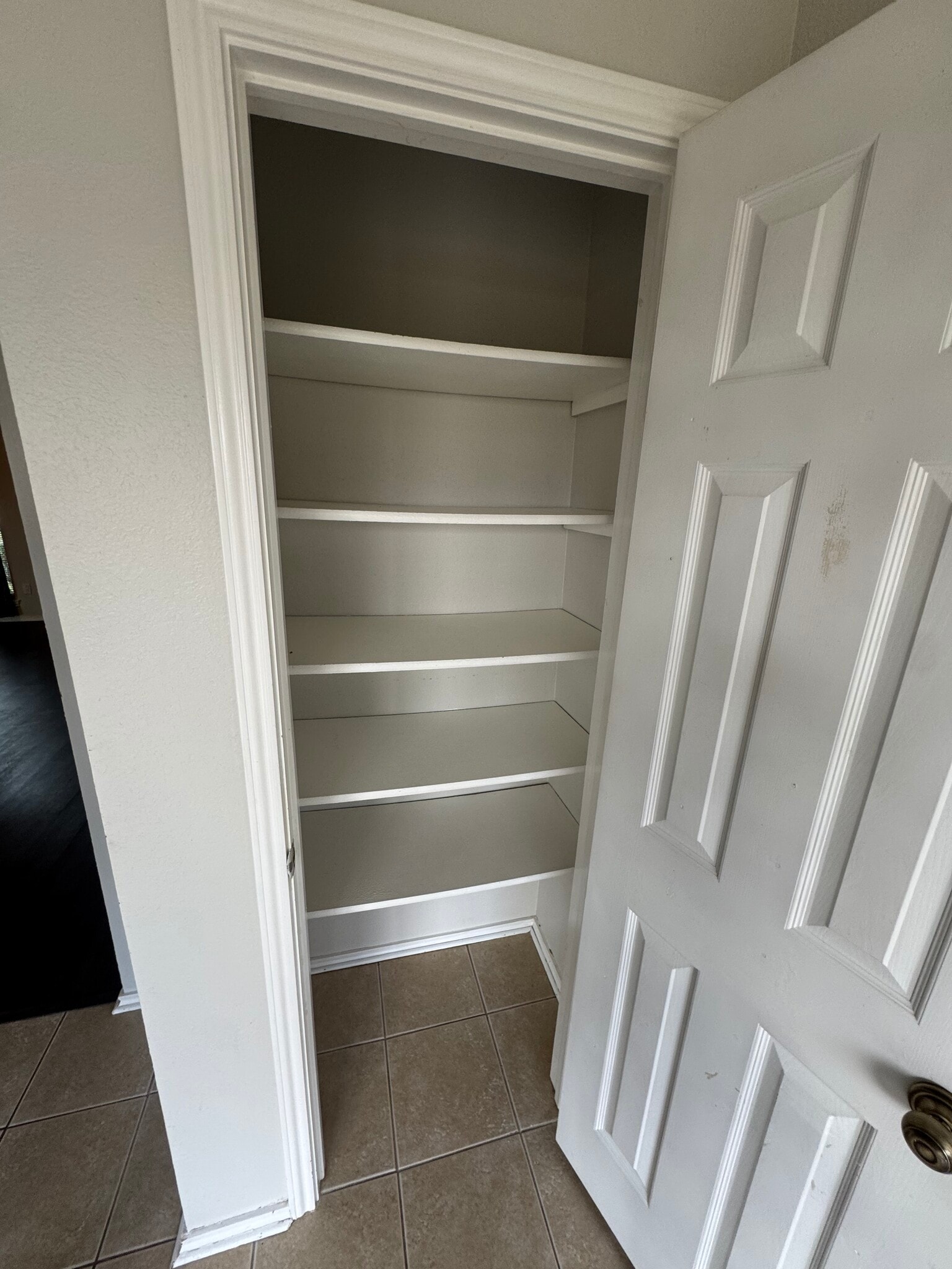 Lots of storage - 3905 Picato Dr