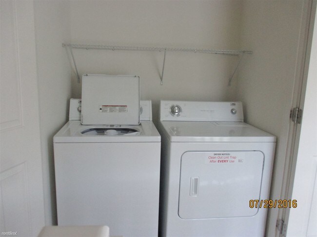 Building Photo - 4 br, 3 bath Condo - 1908 Geddes Ave 1908 ...