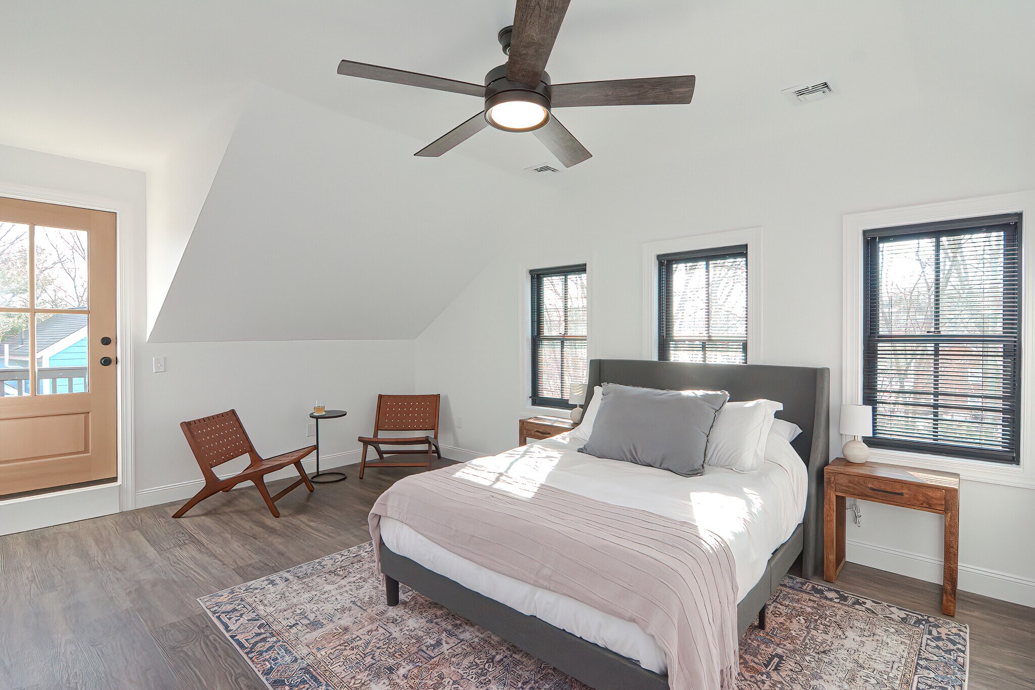 Building Photo - 29 Lion St