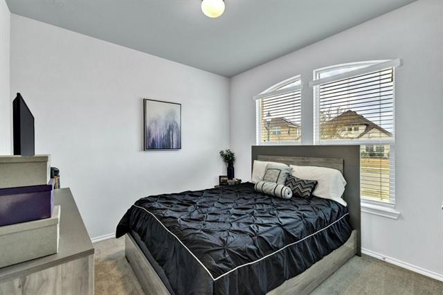 Building Photo - 11501 White River Dr