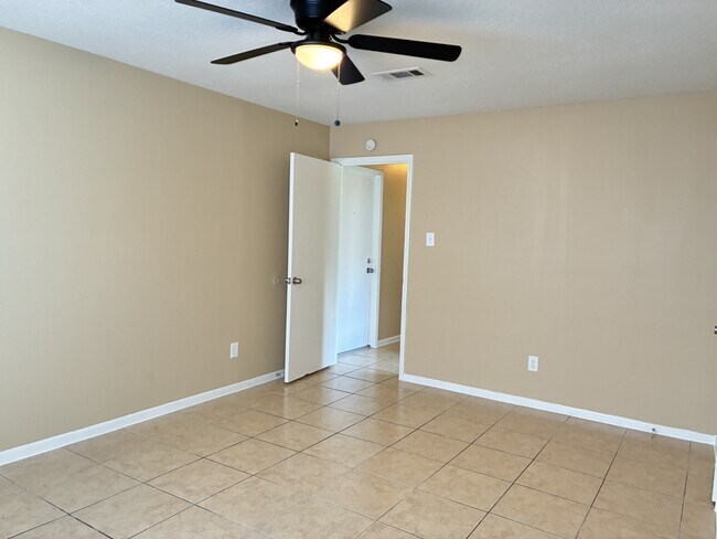 Building Photo - 10314 Autumn Harvest Dr