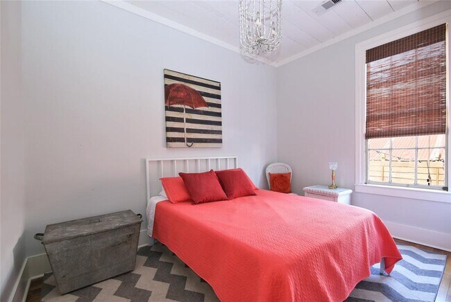 Building Photo - 1409 21st St