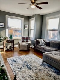 Building Photo - Victorians