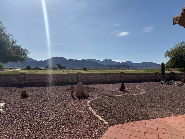Building Photo - 3 to 6 Month Rental with Golf course views