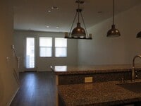 Building Photo - 17548 Mason Ln