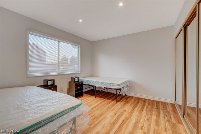 Building Photo - 5416 Cory Pl