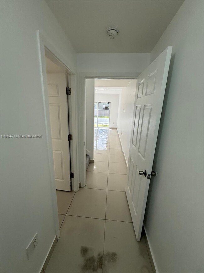 Building Photo - 13984 SW 259th Way
