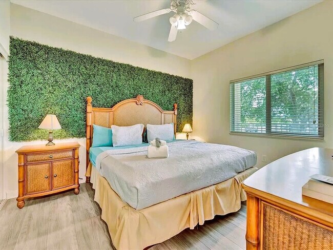 Building Photo - 8800 Bay Pines Blvd