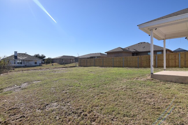 Building Photo - 2509 Saulsbury Dr