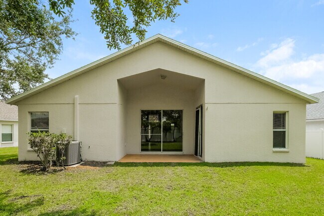 Building Photo - 13532 Fladgate Mark Dr