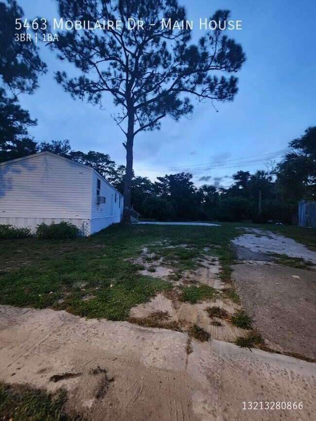 Building Photo - 5463 Mobilaire Dr