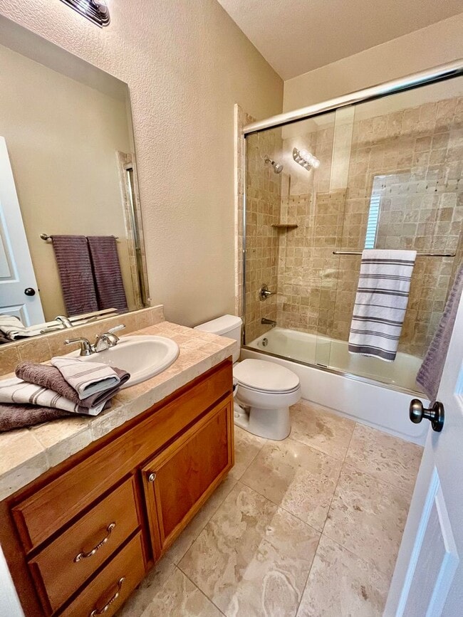 Building Photo - Beautiful Executive 4 Bedroom Home for Rent in Whitney Oaks, Rocklin