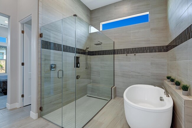 Building Photo - 54885 Madagascar Way