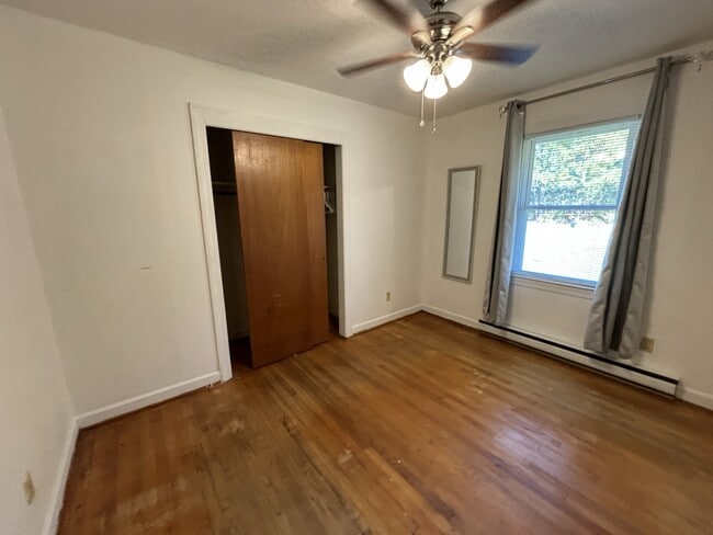 Building Photo - 5611 Stantonsburg Rd
