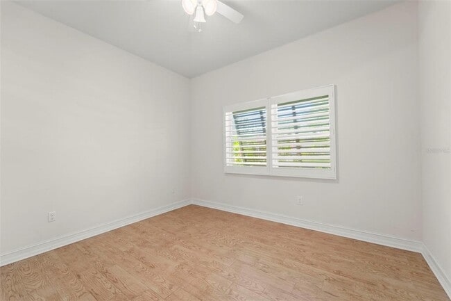 Building Photo - 967 49th Ave N