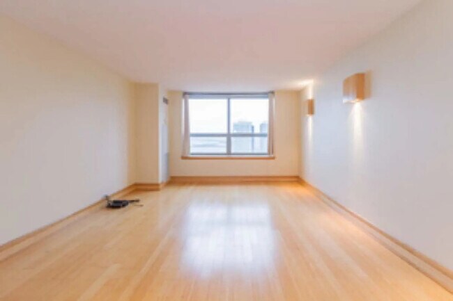 Building Photo - 474 N Lake Shore Dr