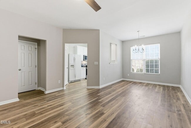 Building Photo - 956 Shining Wire Way